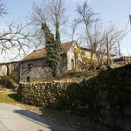 Holiday home Atelier Zvoneca